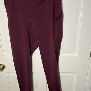 Old Navy XXL burgundy leggings